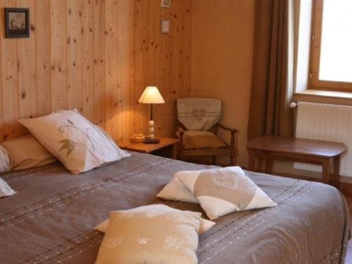 La Ferme Du Chapi Hotel Saint-Laurent-dʼOingt Szoba fotó